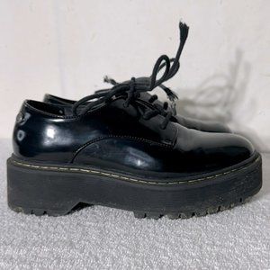 Madden NYC Black Patent Leather Chunky Sole Oxford Shoes 6